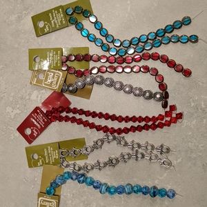 New. Beads